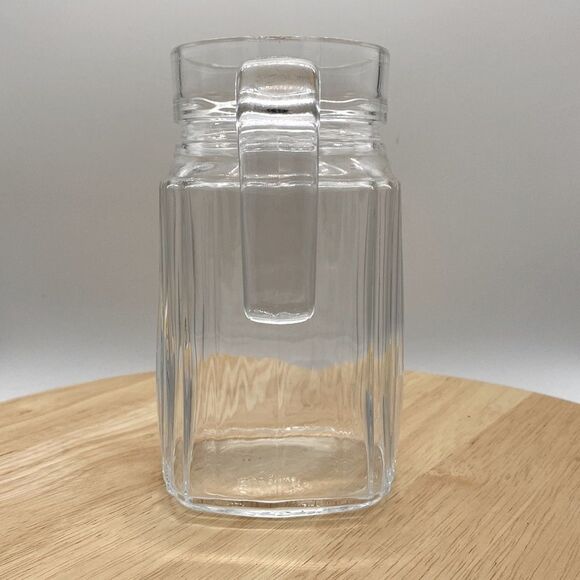 VINTAGE 1940s ARC FRANCE REFRIGERATOR CLEAR GLASS MILK,JUICE,WATER PITCHER - Picture 3 of 9